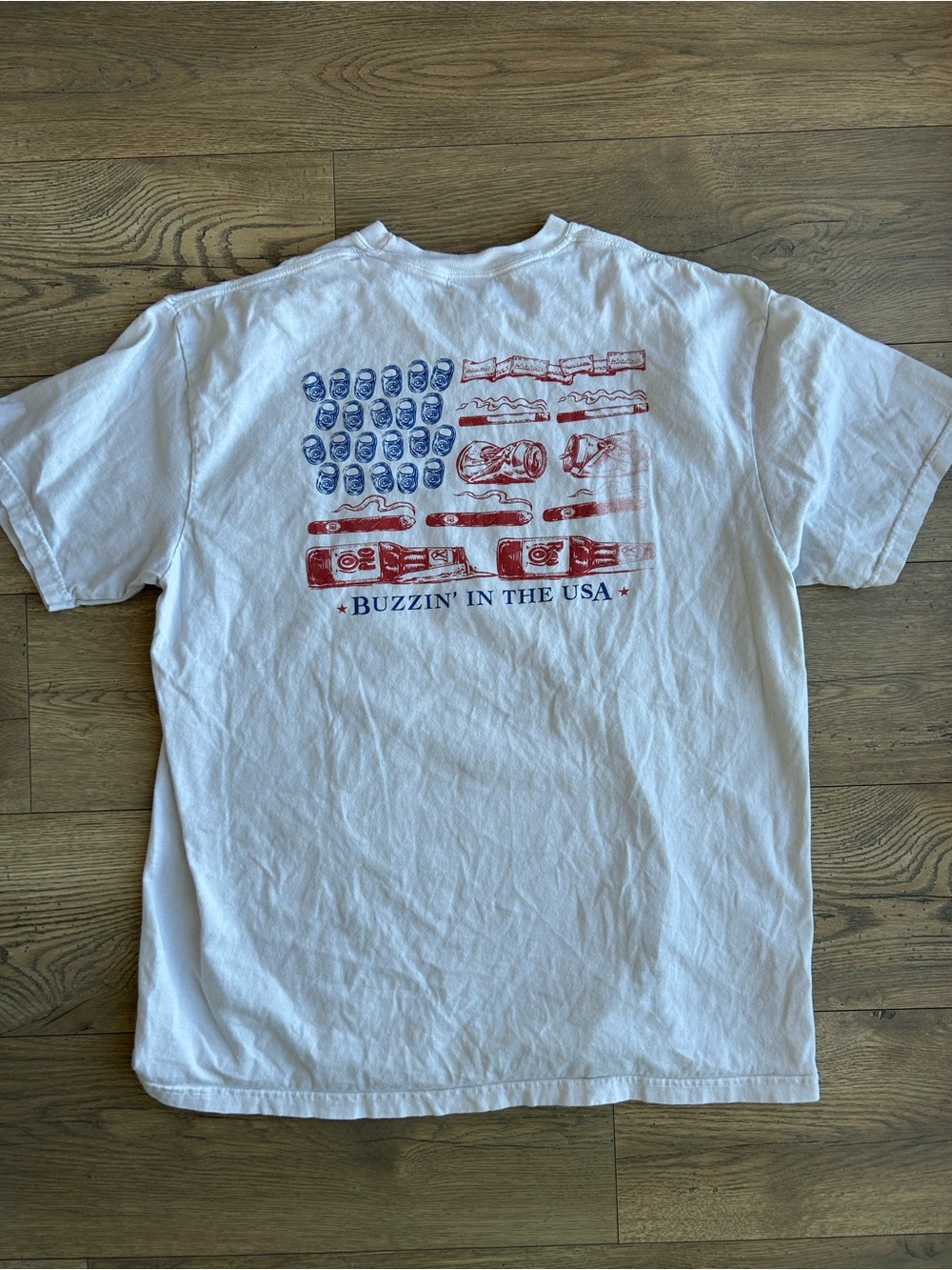 Old Row White Graphic 'Buzzin' in the USA' Men's T-Shirt